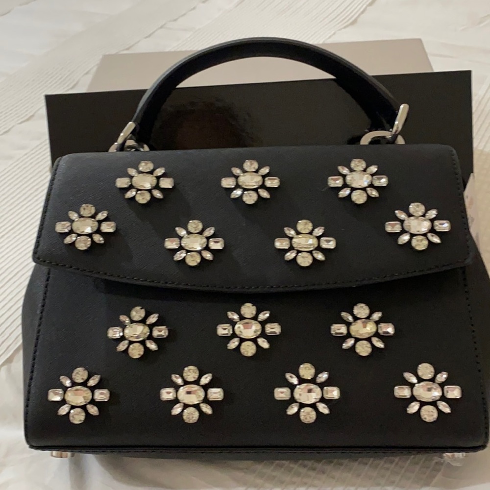 Purse that can be used anytime dressy and sassy